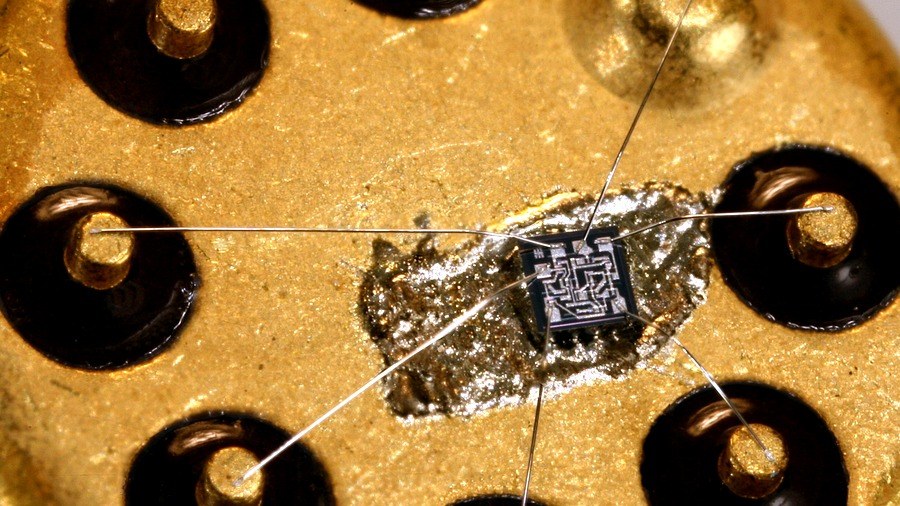 TPM 2.0后量子远程证明与固件完整性度量架构